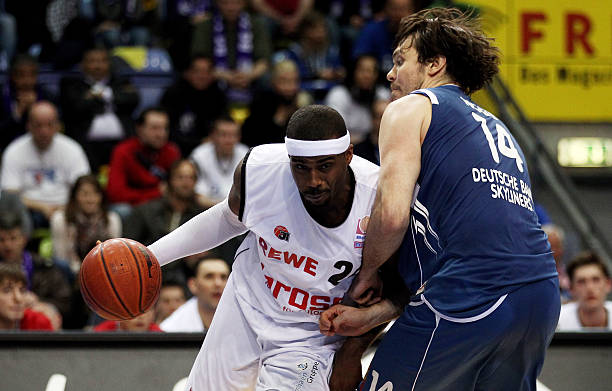 列霍纷纷出 列霍纷纷出