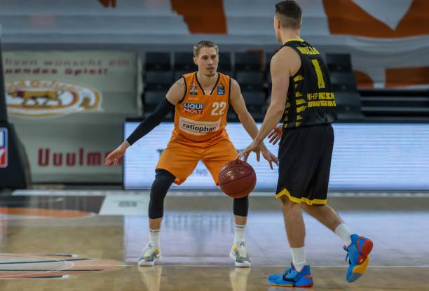 苦备战的切 苦备战的切